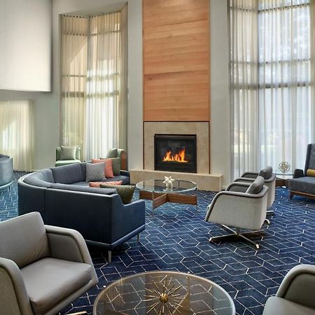 Courtyard By Marriott Atlanta Alpharetta Hotel Екстериор снимка